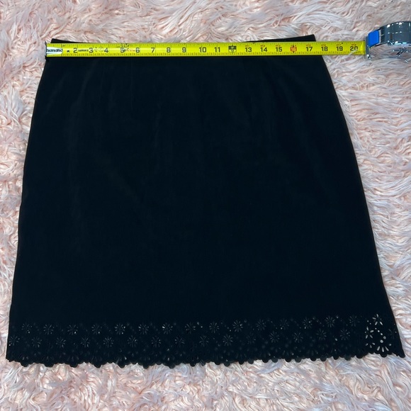 Skirt black color,size 14 - Picture 1 of 4
